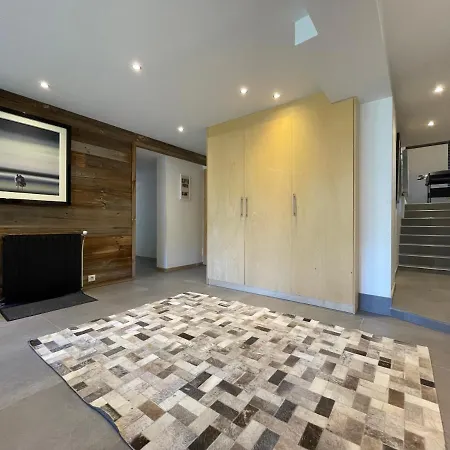 In-ski Out! Spacious & Stylish For 8 In The Heart Of Lavachet Apartment Tignes