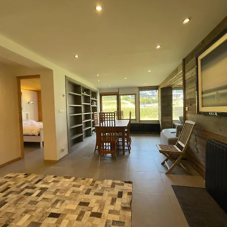 In-ski Out! Spacious & Stylish For 8 In The Heart Of Lavachet Apartment Tignes