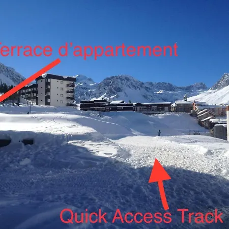 Apartment In-ski Out! Spacious & Stylish For 8 In The Heart Of Lavachet *
